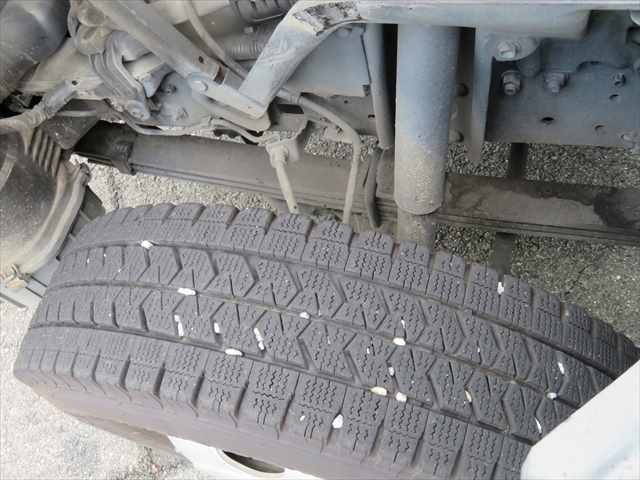 日野デュトロパッカー車（塵芥車）小型（2t・3t）[写真12]