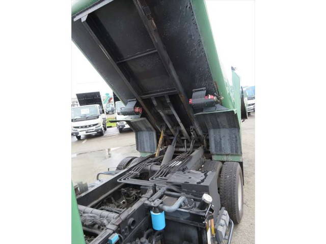 日野デュトロパッカー車（塵芥車）小型（2t・3t）[写真17]