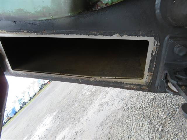 日野デュトロパッカー車（塵芥車）小型（2t・3t）[写真22]