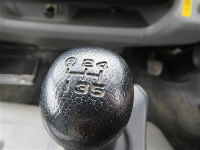 日野デュトロパッカー車（塵芥車）小型（2t・3t）[写真37]