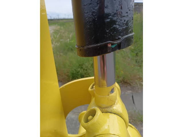 ヤンマーミニユンボ（ミニバックホー）[写真10]