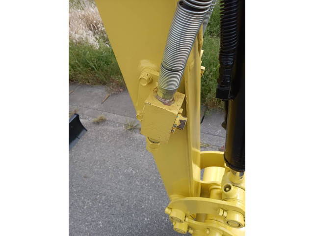 ヤンマーミニユンボ（ミニバックホー）[写真20]