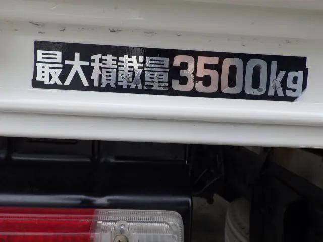 トヨタダイナクレーン3段小型（2t・3t）[写真10]