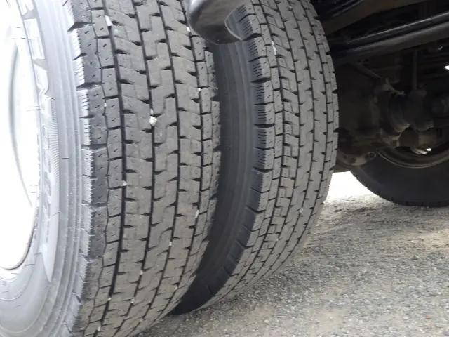 トヨタダイナクレーン3段小型（2t・3t）[写真21]