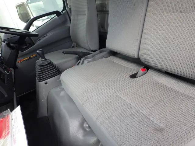 トヨタダイナクレーン3段小型（2t・3t）[写真33]