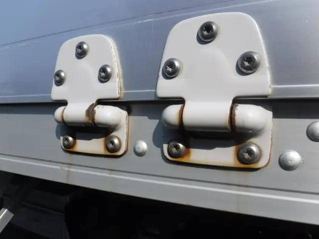 いすゞフォワードアルミウイング中型（4t）[写真22]