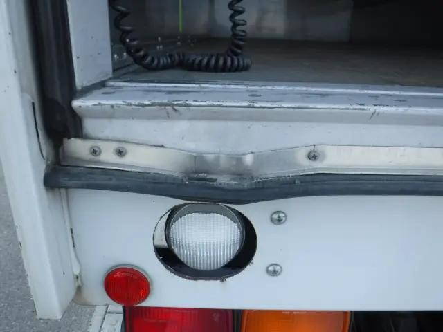 いすゞフォワードアルミウイング中型（4t）[写真29]