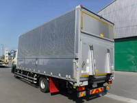 いすゞフォワードアルミウイング中型（4t）[写真05]