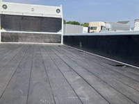 三菱ふそうキャンター平ボディ小型（2t・3t）[写真14]