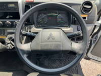 三菱ふそうキャンター平ボディ小型（2t・3t）[写真29]