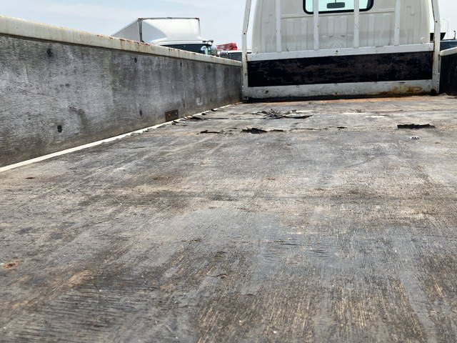 日野デュトロ平ボディ小型（2t・3t）[写真14]