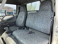 日野デュトロ平ボディ小型（2t・3t）[写真30]