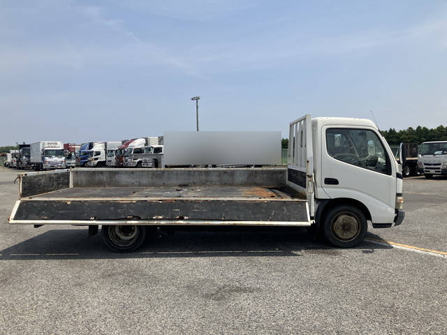 日野デュトロ平ボディ小型（2t・3t）[写真08]