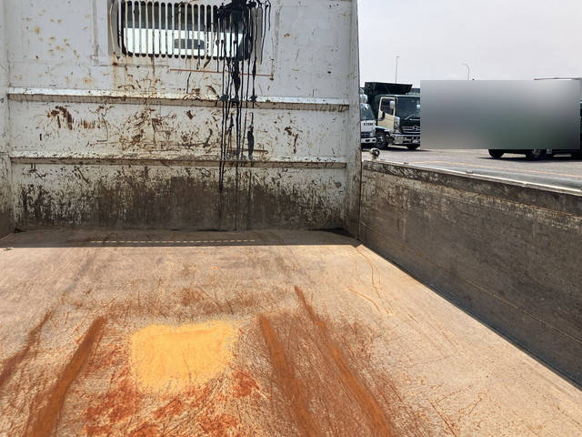 三菱ふそうキャンターダンプ小型（2t・3t）[写真16]