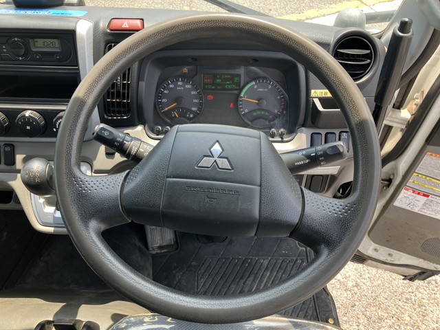 三菱ふそうキャンターダンプ小型（2t・3t）[写真33]