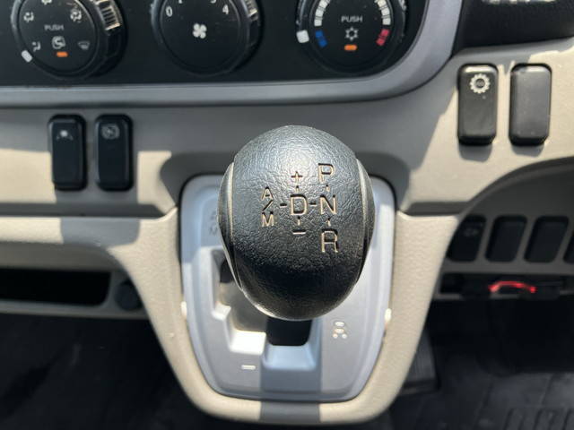 三菱ふそうキャンターダンプ小型（2t・3t）[写真35]