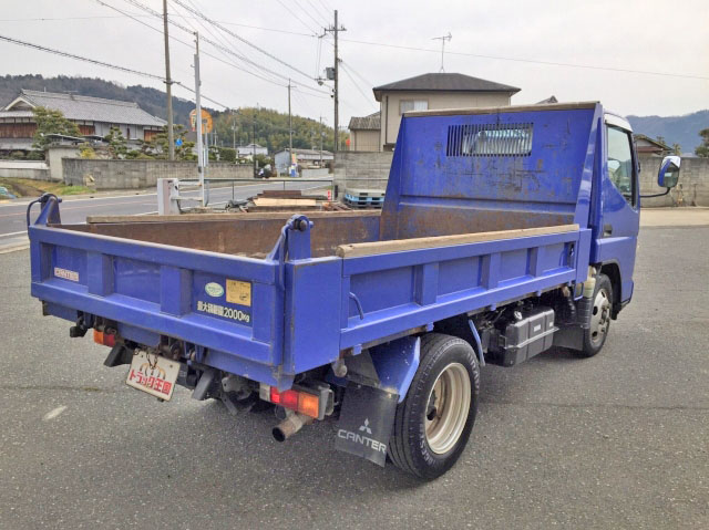 三菱ふそうキャンターダンプ小型（2t・3t）[写真02]