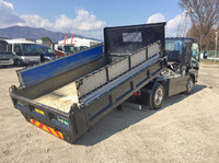 いすゞエルフローダーダンプ小型（2t・3t）[写真02]