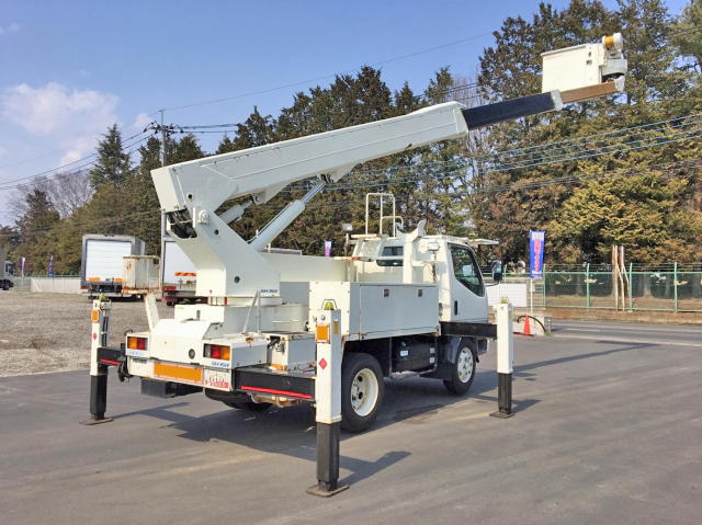 三菱ふそうキャンター高所作業車小型（2t・3t）[写真02]