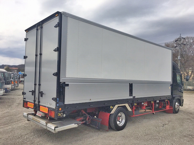 日野レンジャーパネルウイング中型（4t）[写真02]