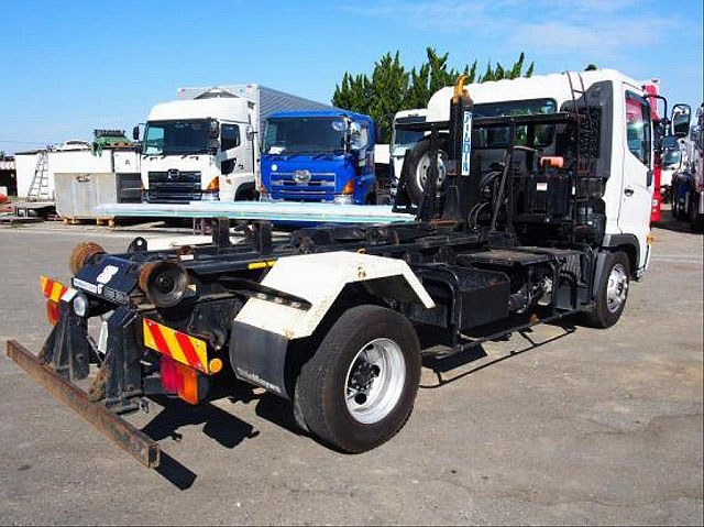 日野レンジャーアームロール中型（4t）[写真02]