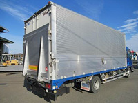 いすゞフォワードアルミウイング中型（4t）[写真02]