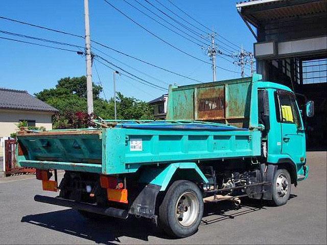 UDトラックスコンドルダンプ中型（4t）[写真02]