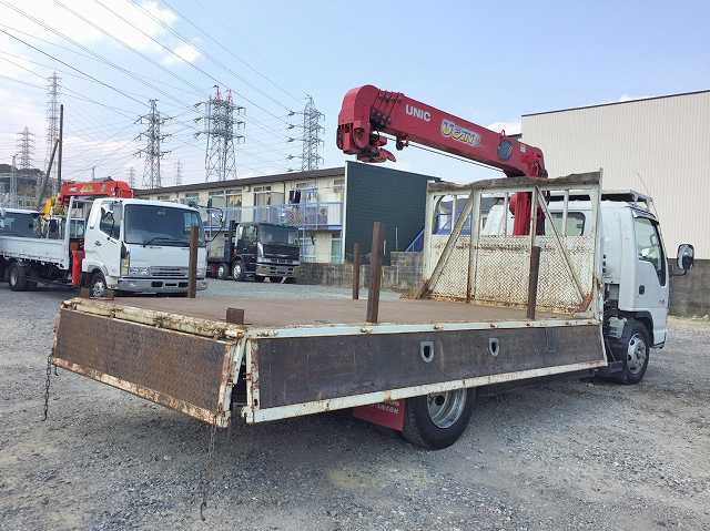 いすゞエルフユニック5段小型（2t・3t）[写真02]