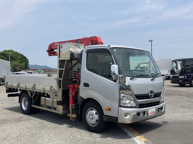 日野デュトロクレーン3段小型（2t・3t）[写真03]