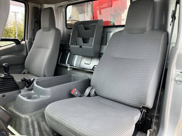 日野デュトロクレーン3段小型（2t・3t）[写真32]