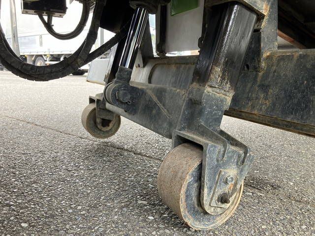 いすゞエルフダンプ小型（2t・3t）[写真24]