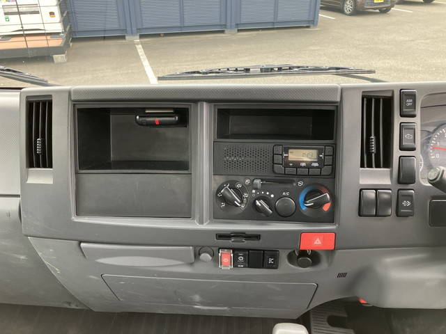 いすゞエルフダンプ小型（2t・3t）[写真37]