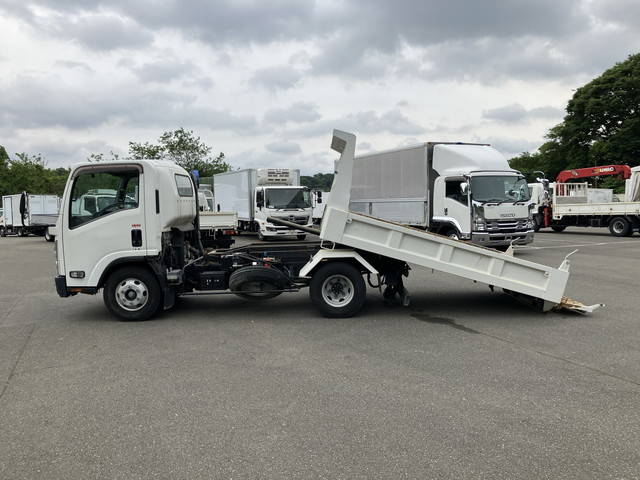 いすゞエルフダンプ小型（2t・3t）[写真07]