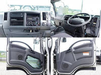 いすゞフォワードアルミウイング中型（4t）[写真17]