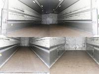 三菱ふそうスーパーグレートアルミウイング大型（10t）[写真09]