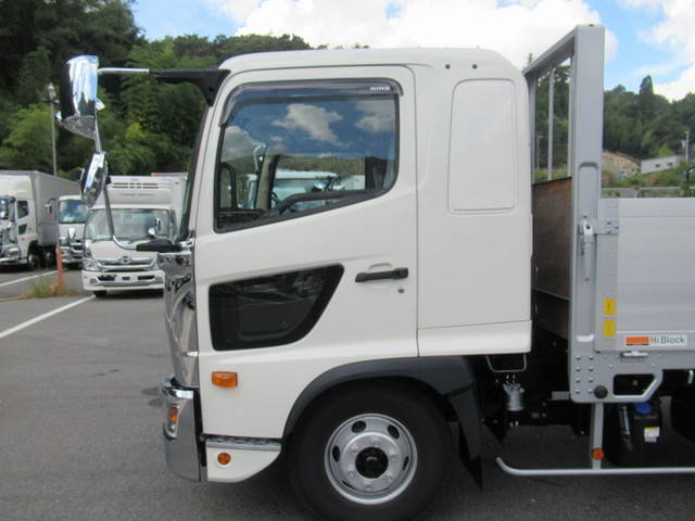 日野レンジャーアルミブロック中型（4t）[写真11]