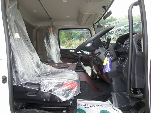 日野レンジャーアルミブロック中型（4t）[写真17]