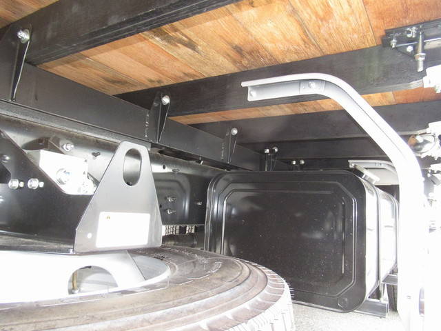 日野レンジャーアルミブロック中型（4t）[写真22]