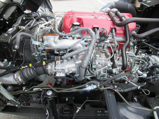 日野レンジャーアルミブロック中型（4t）[写真24]