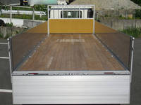 日野レンジャーアルミブロック中型（4t）[写真05]