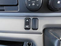 三菱ふそうキャンター平ボディ小型（2t・3t）[写真23]