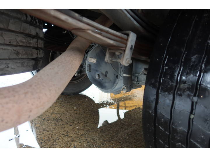 UDトラックスカゼットクレーン4段小型（2t・3t）[写真13]