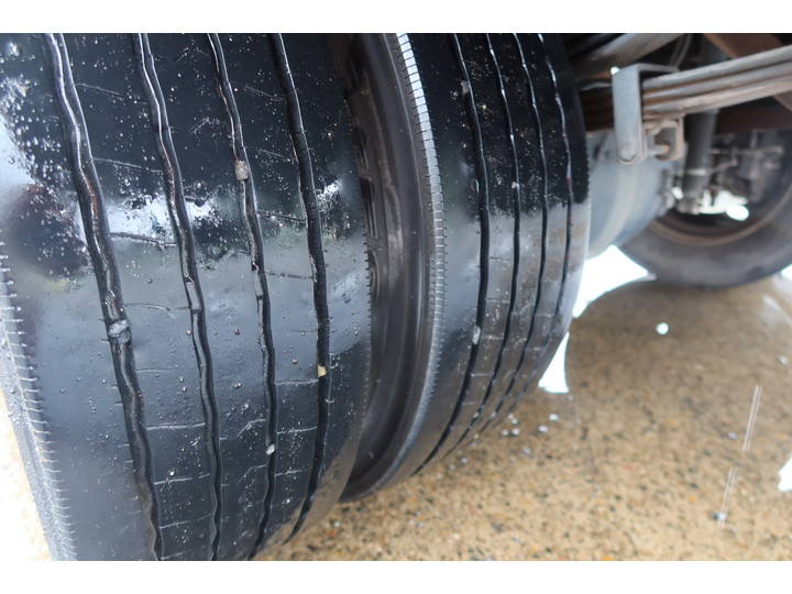 UDトラックスカゼットクレーン4段小型（2t・3t）[写真19]