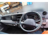 UDトラックスカゼットクレーン4段小型（2t・3t）[写真31]