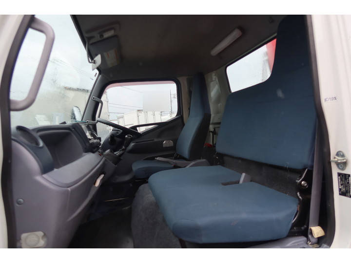 UDトラックスカゼットクレーン4段小型（2t・3t）[写真39]