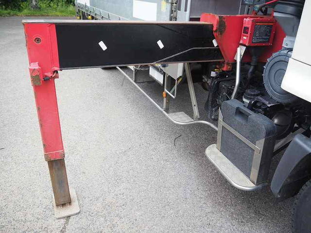 日野レンジャークレーン4段中型（4t）[写真08]