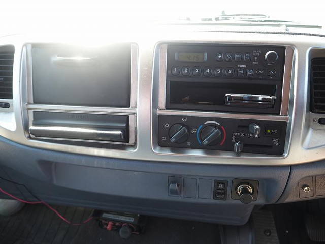 日野レンジャーセルフクレーン4段中型（4t）[写真36]