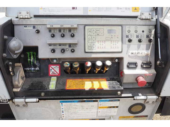 いすゞエルフ高所作業車小型（2t・3t）[写真13]