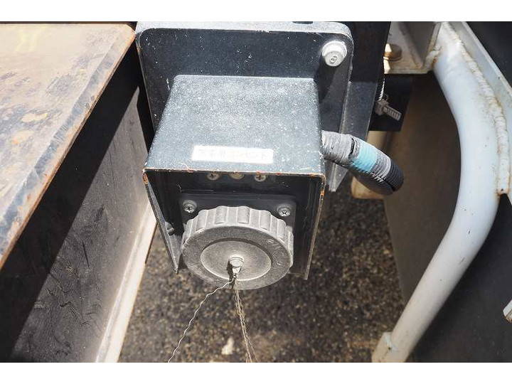 いすゞエルフ高所作業車小型（2t・3t）[写真16]