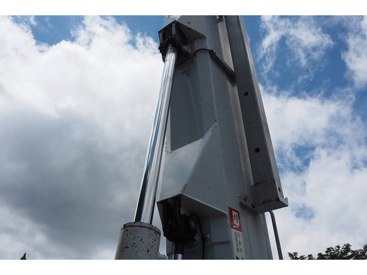 いすゞエルフ高所作業車小型（2t・3t）[写真27]